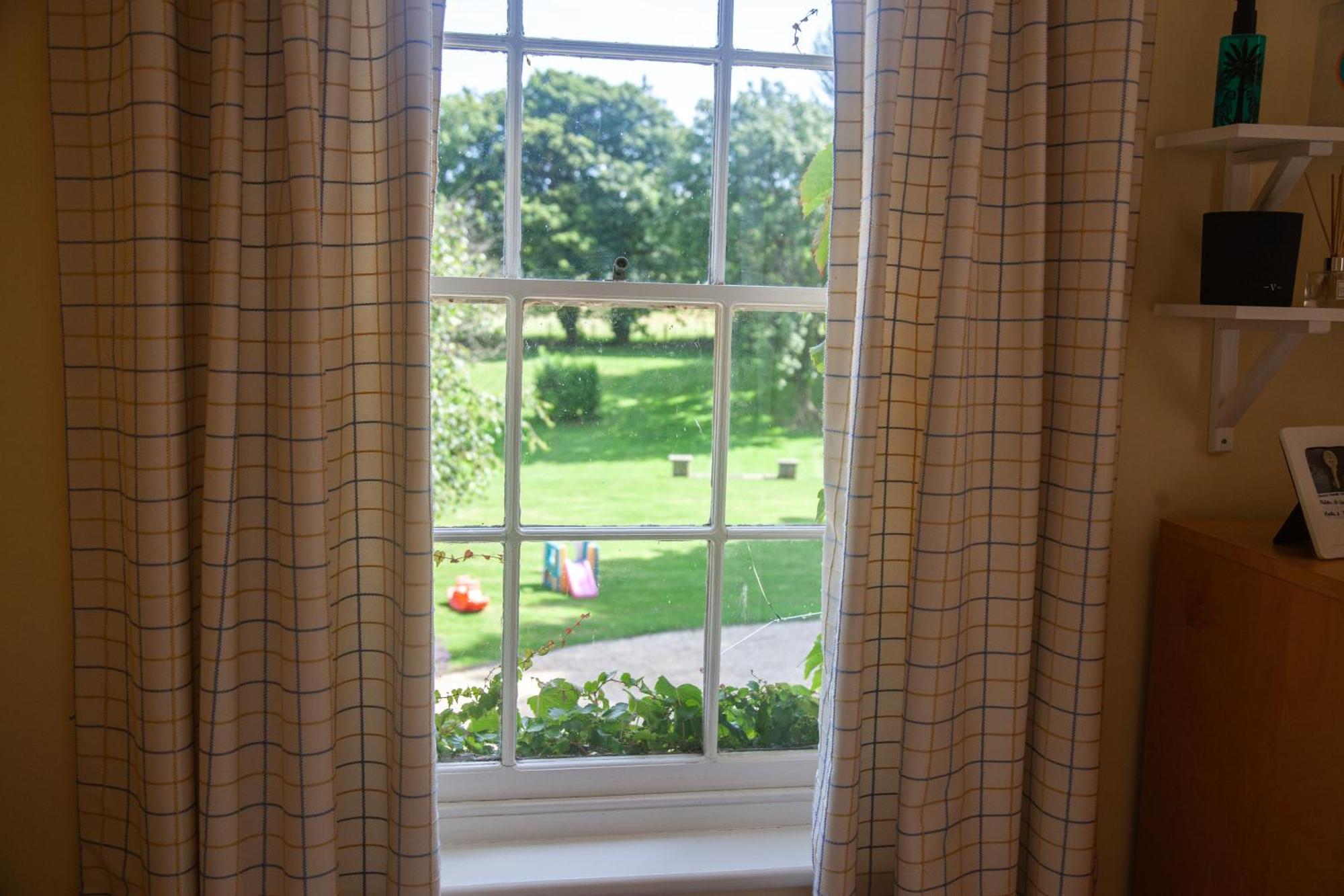 Clemenstone House B&B Cowbridge Eksteriør bilde