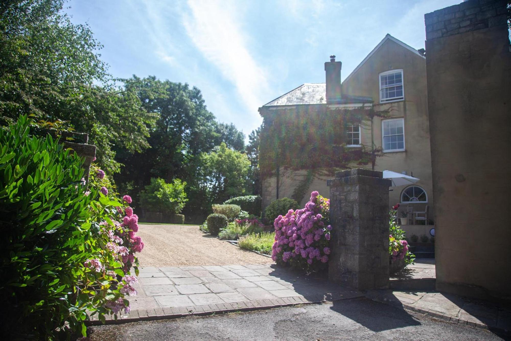 Clemenstone House B&B Cowbridge Eksteriør bilde